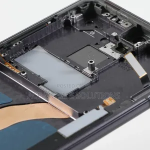 Samsung Galaxy S22 Ultra Phone Screen
