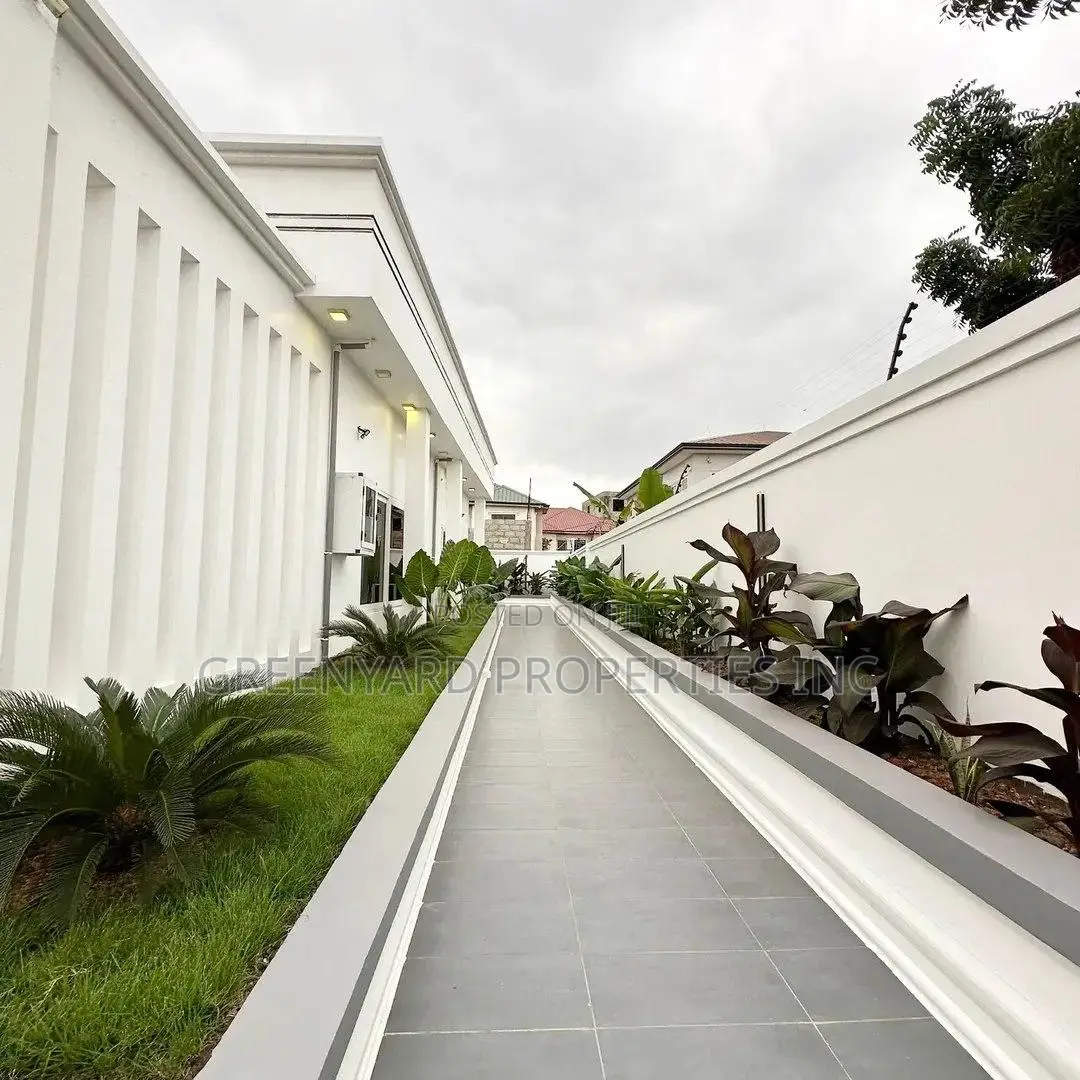 4bdrm House in Hills, East Legon for sale