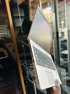 Laptop HP EliteBook 840 G6 8GB Intel Core I5 SSD 256GB