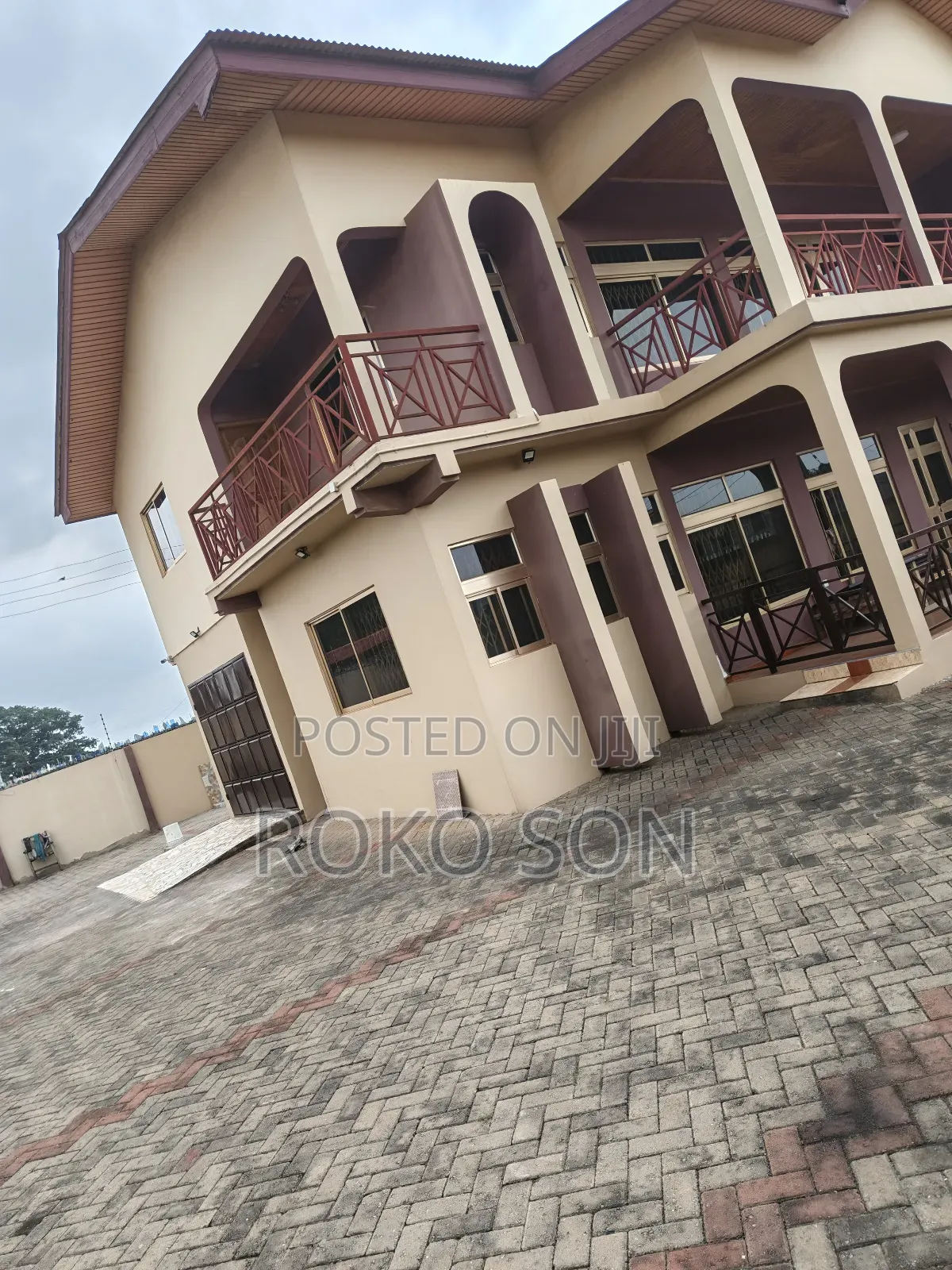 2bdrm Apartment in Dr Roko, Achimota for rent