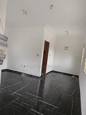 2bdrm Duplex in Dr Roko, Dome for rent
