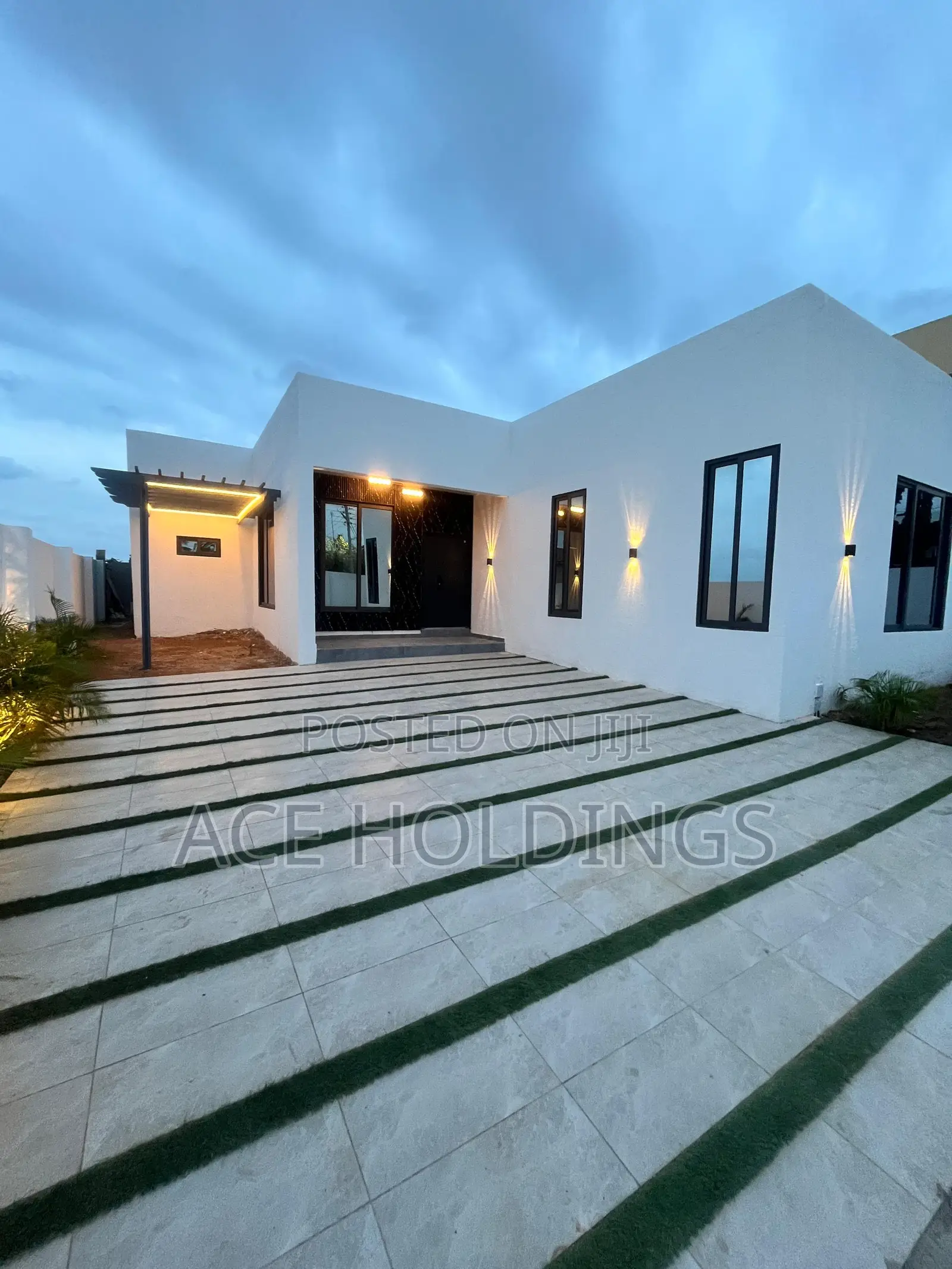 3bdrm House in East Legon Hills for sale