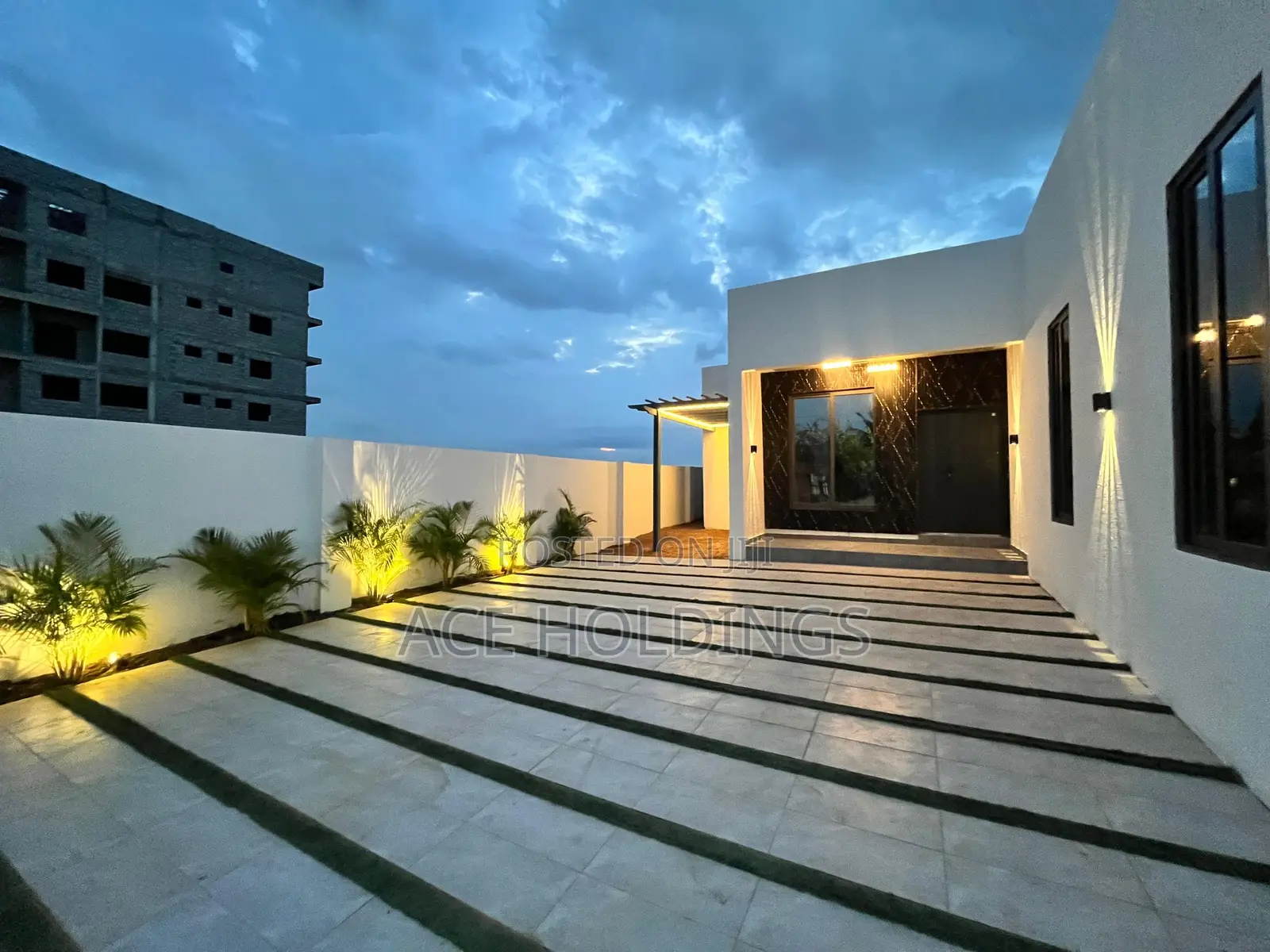 3bdrm House in East Legon Hills for sale