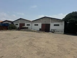 1300sqm Warehouse for Rent at Dzorwulu