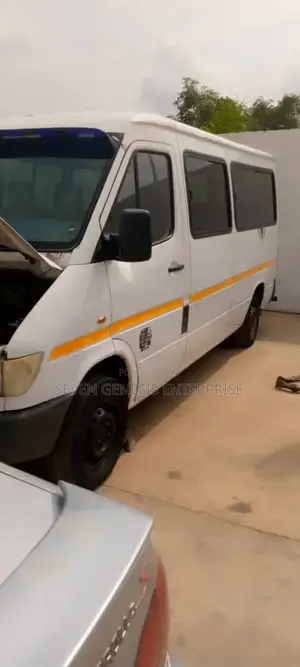 Mercedes-Benz Sprinter 2009 White