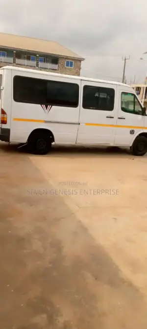 Mercedes-Benz Sprinter 2009 White