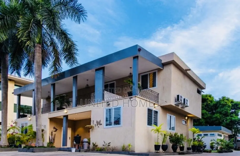 Furnished 4bdrm House in North Ridge for rent