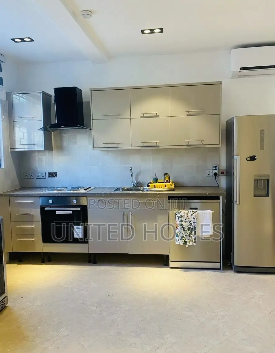 Furnished 4bdrm House in North Ridge for rent
