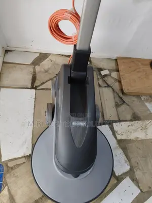Nilfisk Bu500 Electric Floor Scrubber