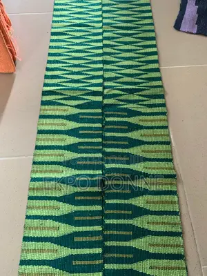 Shaker Cloth Ceramic
