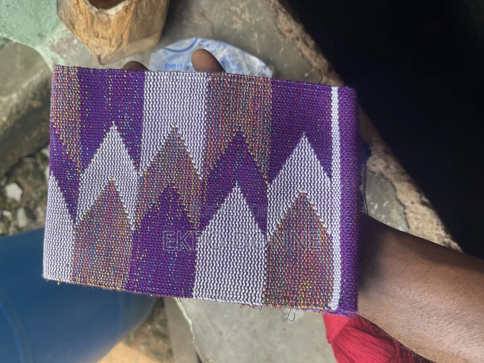 Shaker Cloth Ceramic