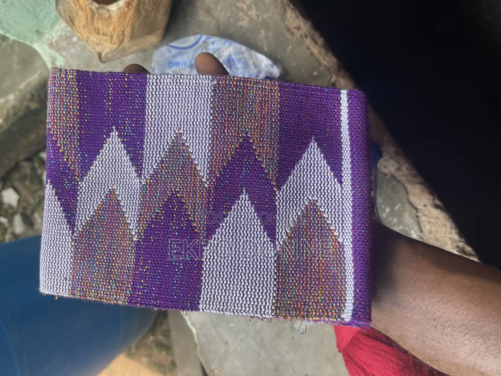 Shaker Cloth Ceramic