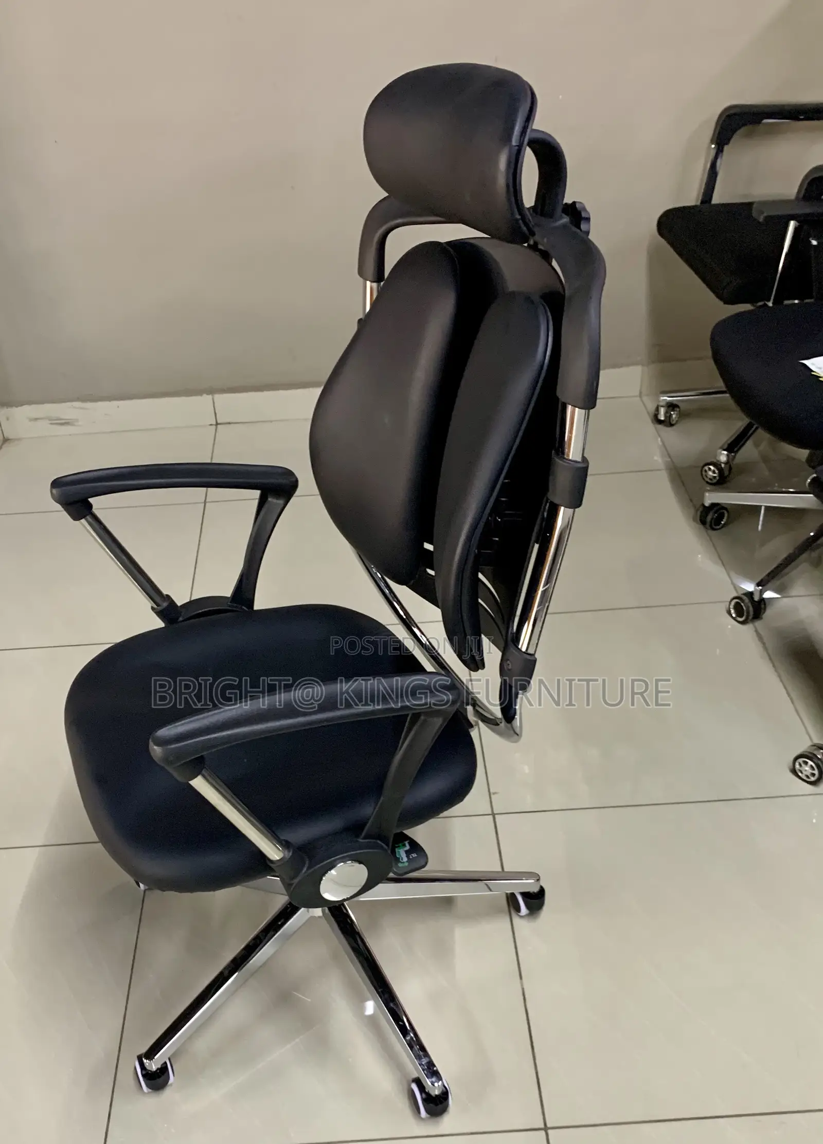 Ergonomic Swivel Chair