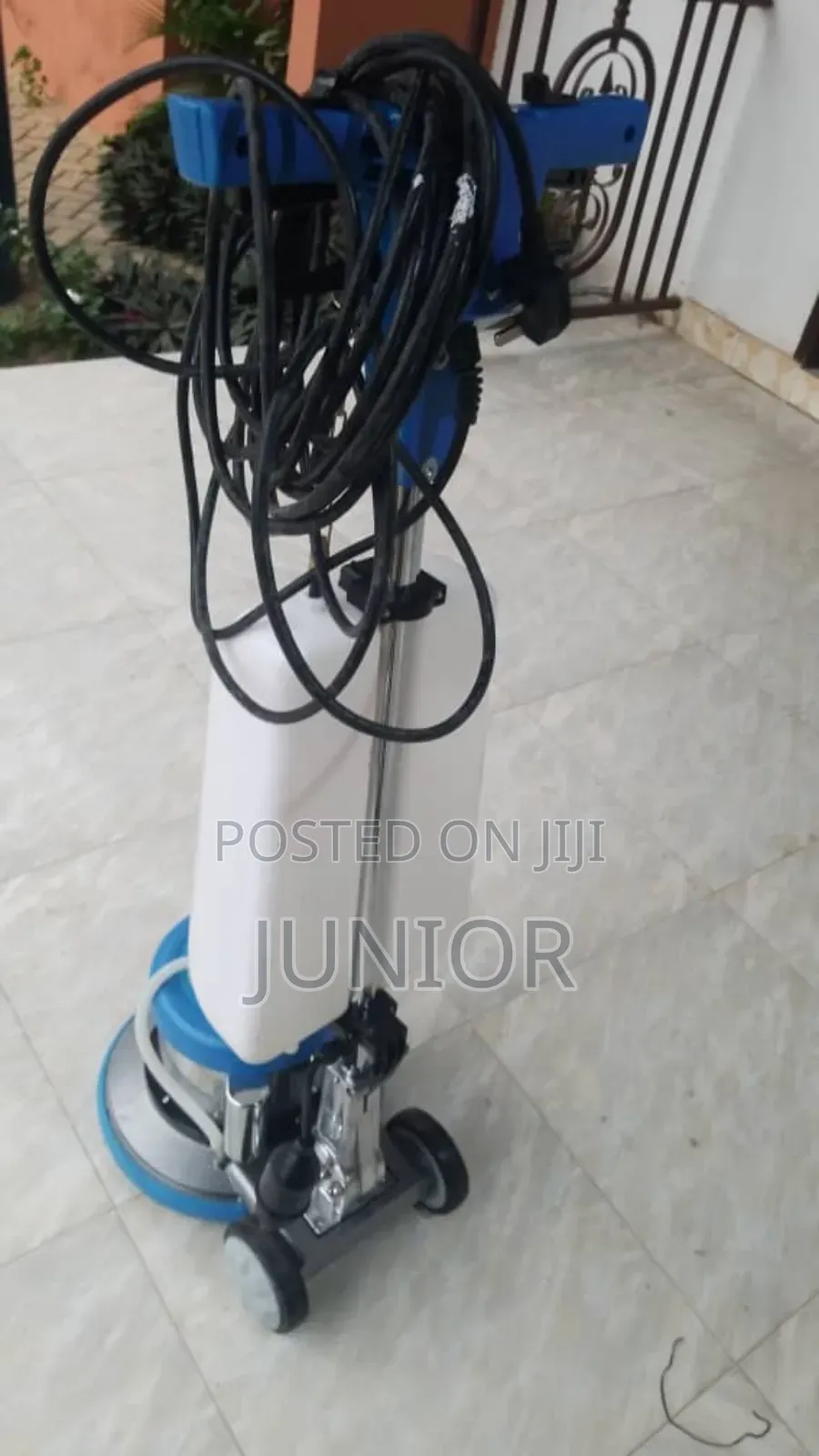 Brand New Vacuum Cleaner for Sale