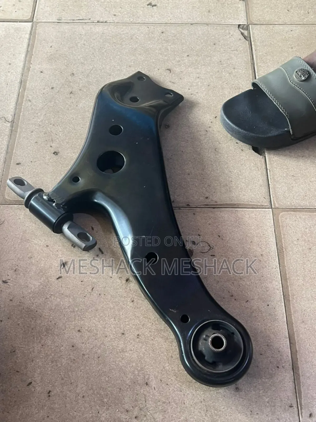 Toyota Highlander Lower Arm