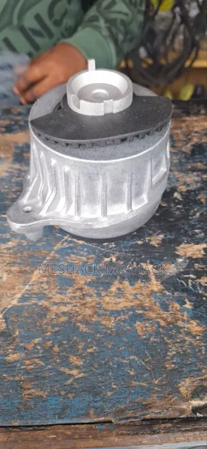 Benz C300 Engine Seat