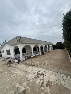4bdrm House in Dansoman for rent