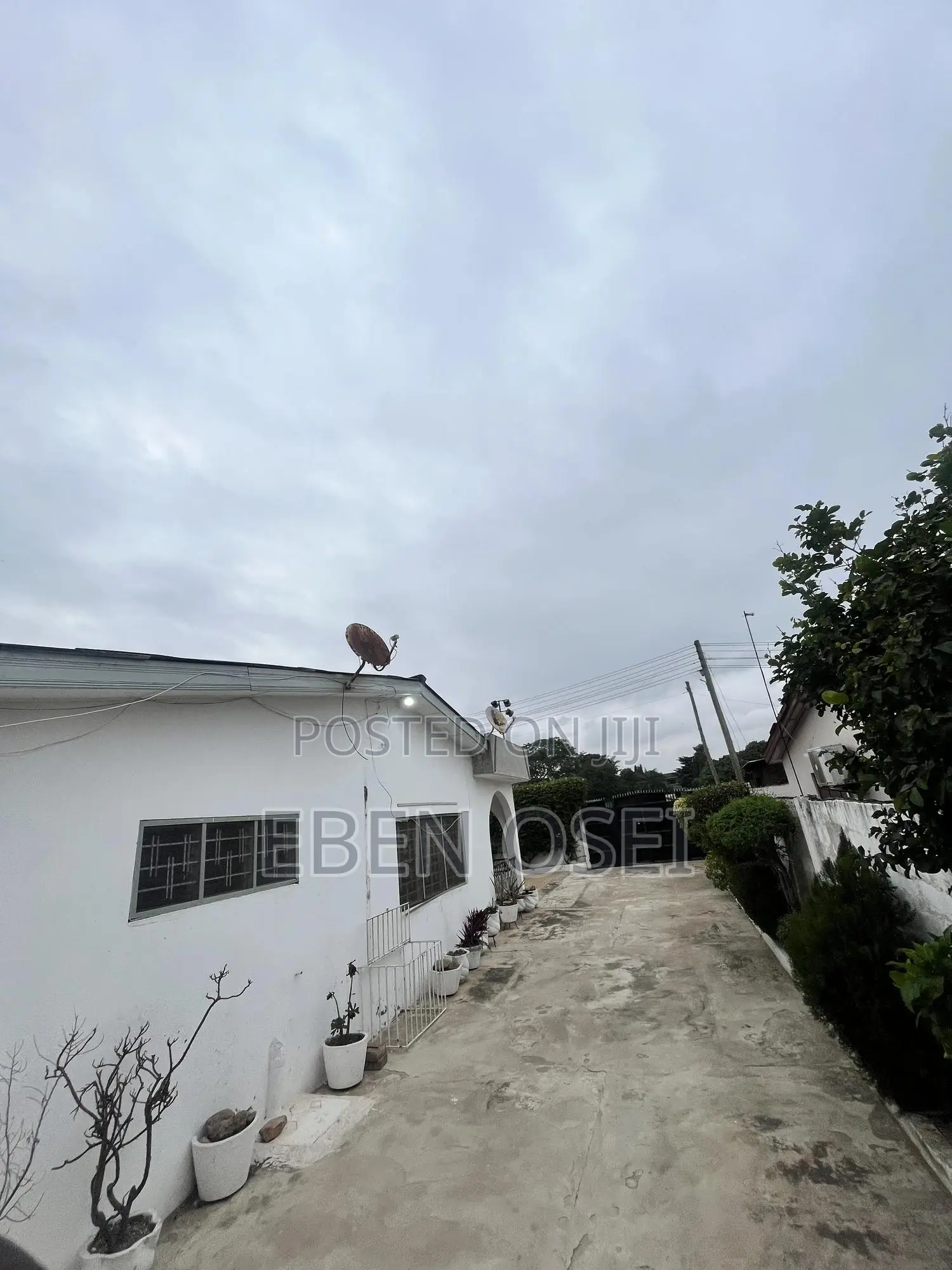 4bdrm House in Dansoman for rent