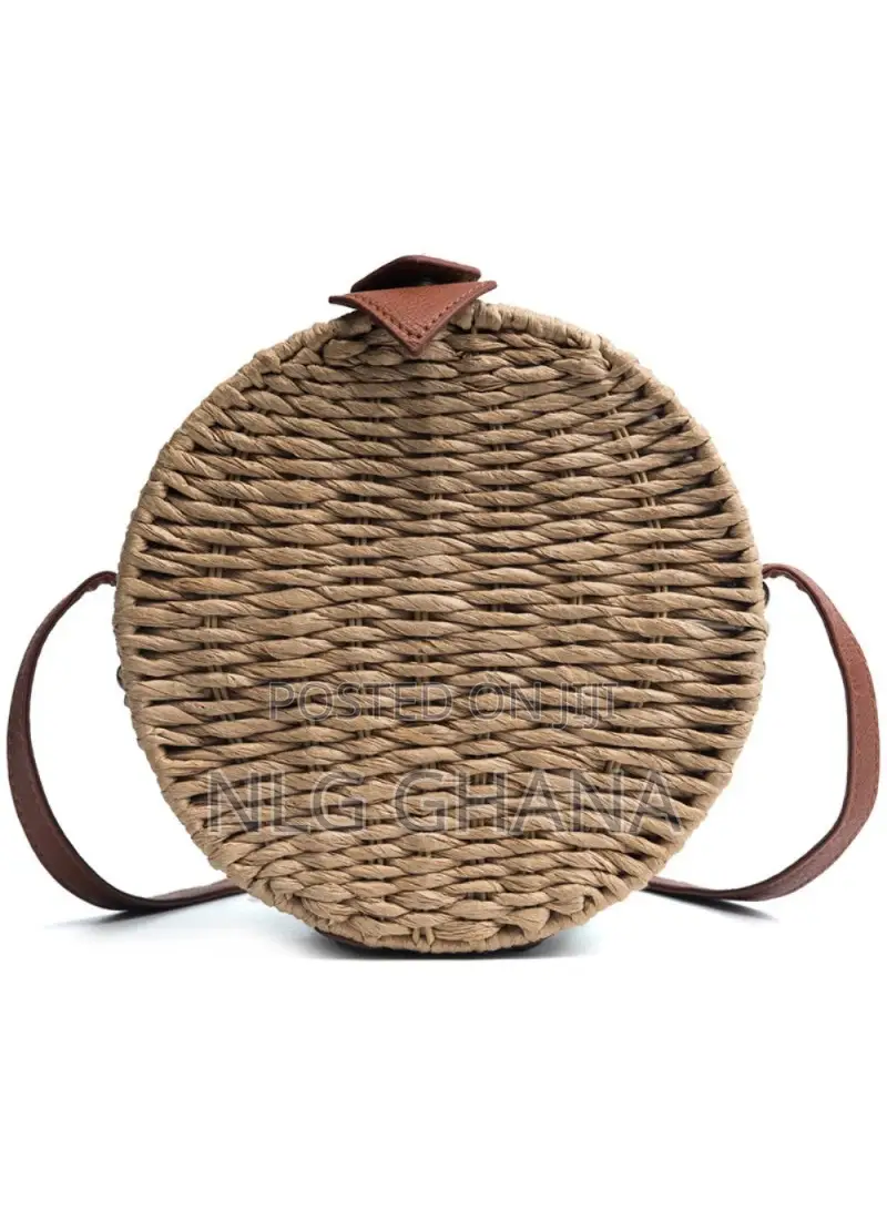 Handwoven Round Rattan Crossbody Shoulder Bag. Tvx17147