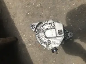 Toyota Vitz 4 Plugs Alternator 2009 2010 2011 2012