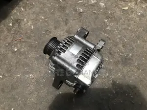Toyota Vitz 4 Plugs Alternator 2009 2010 2011 2012