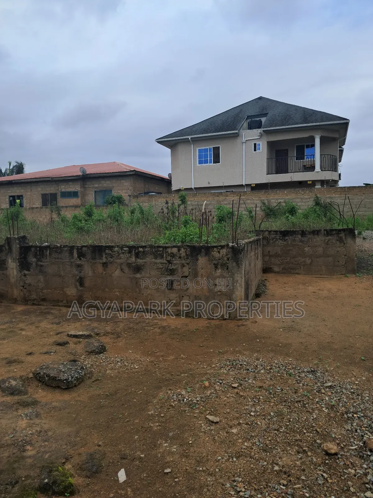3bdrm House in Cocobod, Amasaman for sale