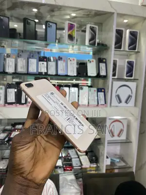 Apple iPhone 8 Plus 64 GB Gold