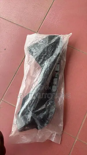 Honda CRV 2023,2024,2025, Headlight Seat Available