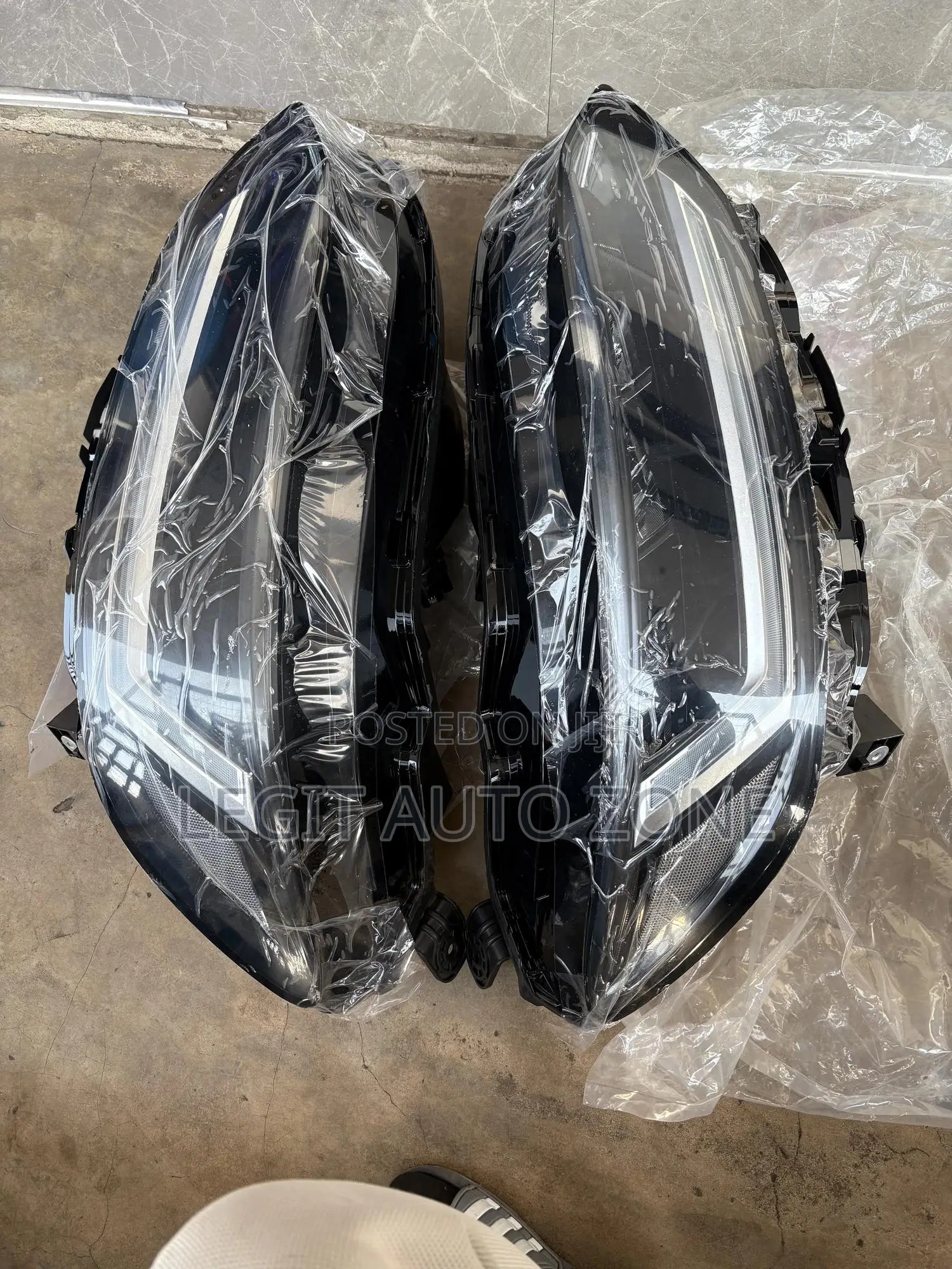Honda HRV 2023,2024,2025, Headlight Available