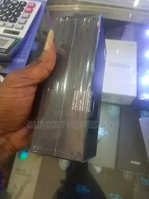 New Samsung Galaxy Note 10 Plus 256 GB Gold