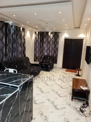 Fully Furnished Two Bedrooms Apartment (Ghc 500 Per Day)