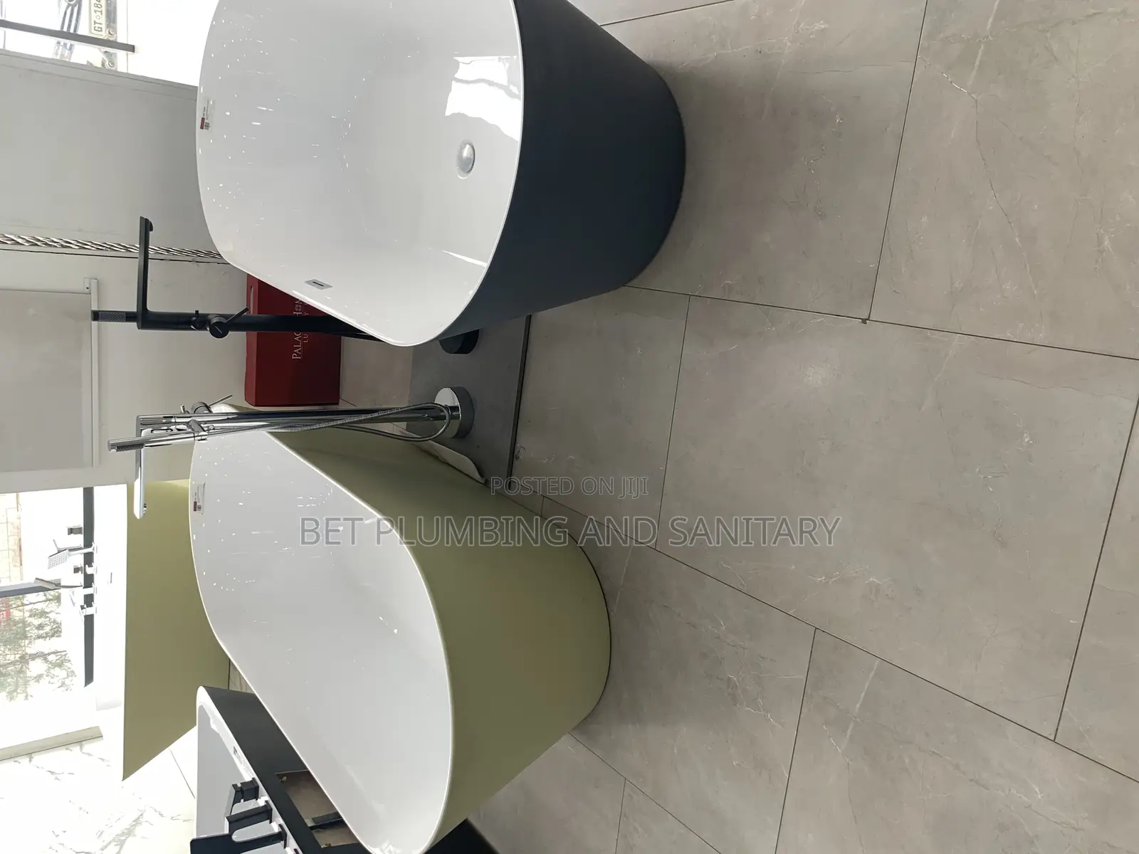 Jacuzzi Bathtub With Tap Complete_bathub