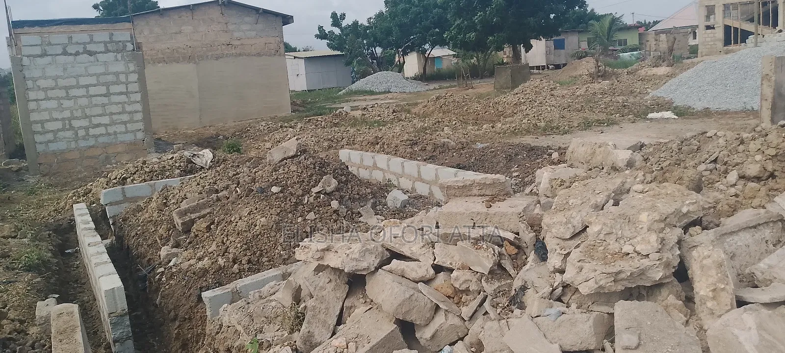 Full Plot of Land With Foundation and Washroom
