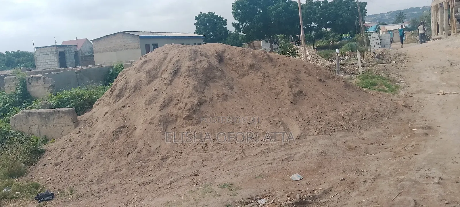 Full Plot of Land With Foundation and Washroom