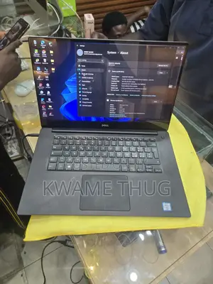 New Laptop Dell XPS 15 (9550) 16GB Intel Core I7 HDD+SSD 256GB
