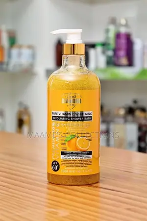 Smooth Diamond Paris Super Natural Whitening Exfoliating Shower Bath