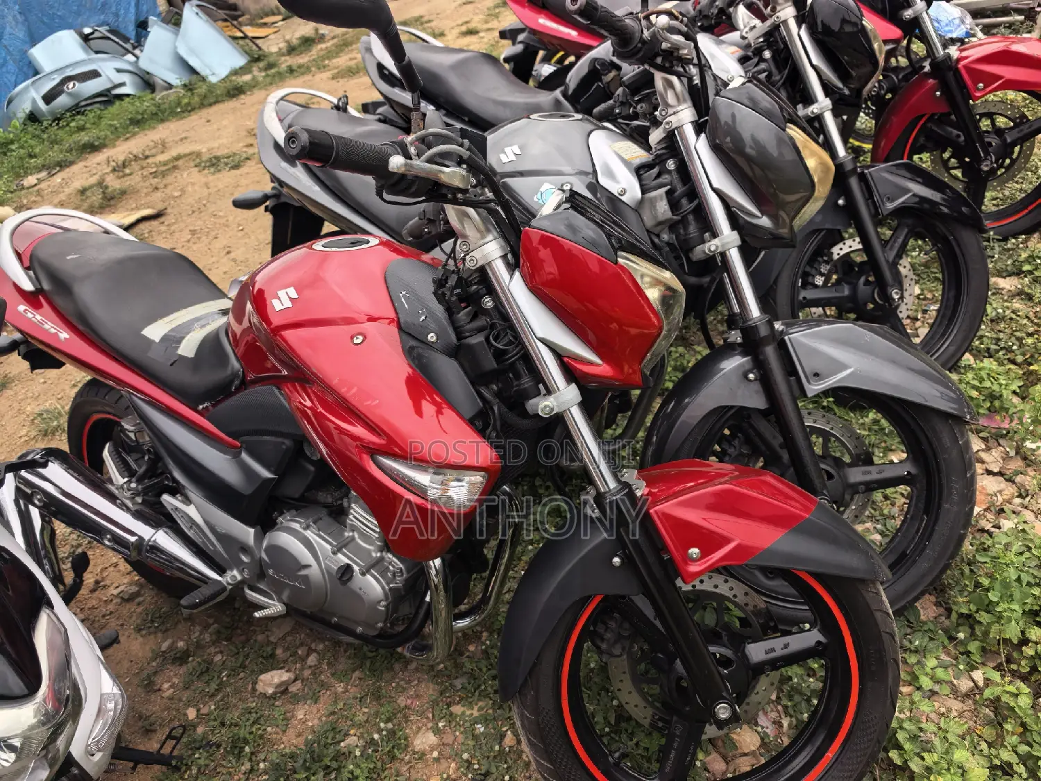 Suzuki GSR 2017