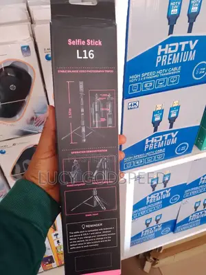L16 Tripod Selfie Stick