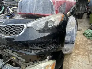 Kia Forte 2015 Front Cut Available