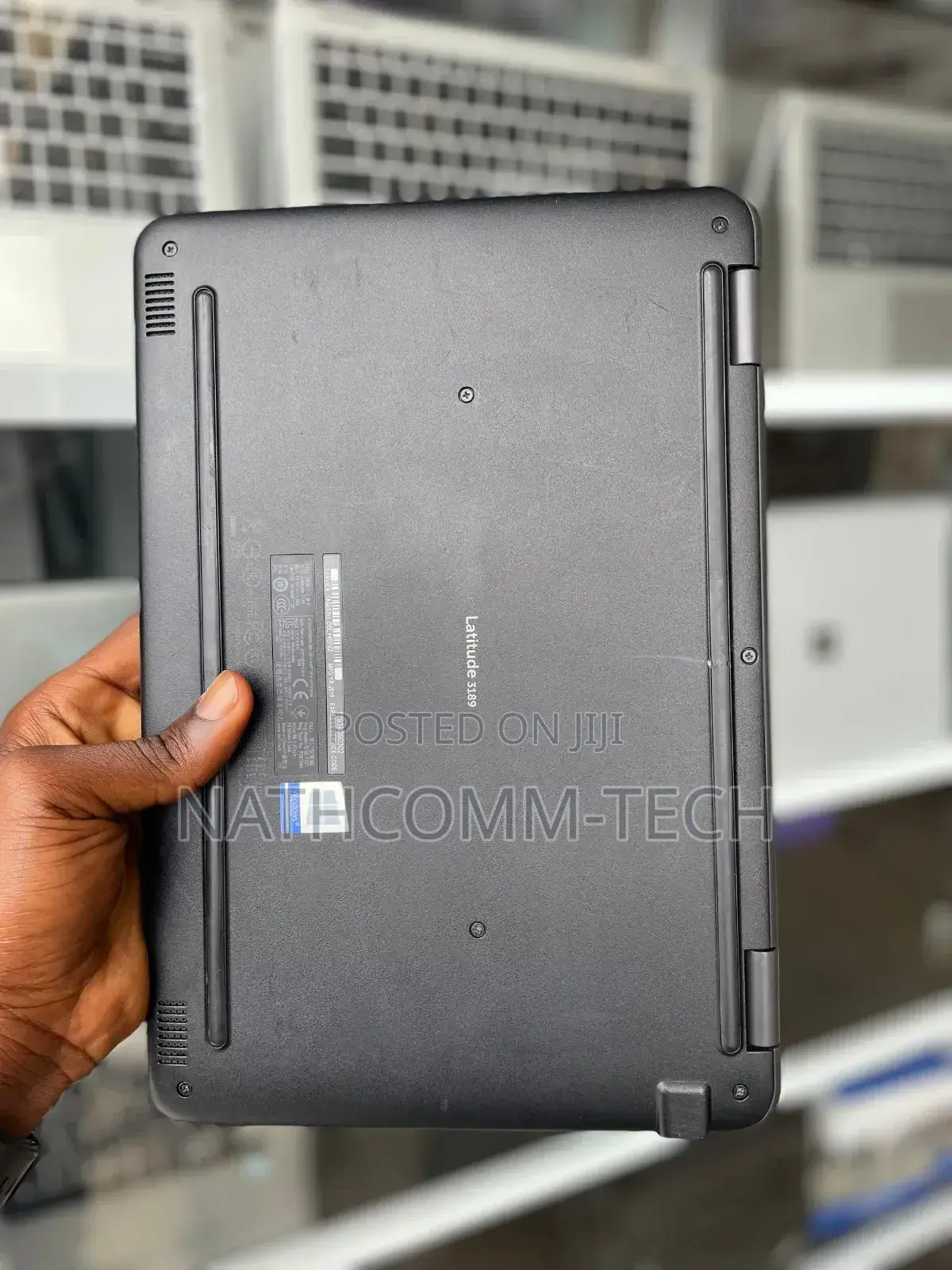 Laptop Dell Latitude 3189 4GB Intel SSD 128GB