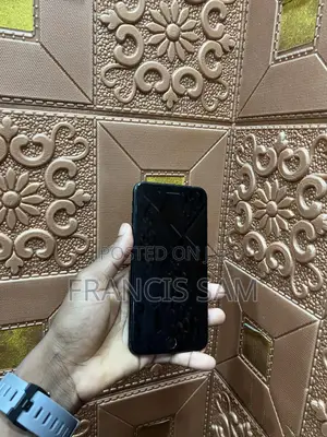 Apple iPhone 7 Plus 32 GB Black