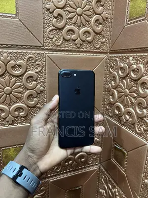 Apple iPhone 7 Plus 32 GB Black