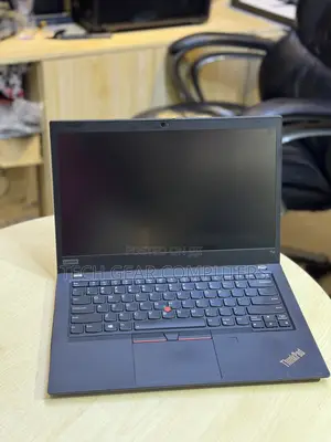 Laptop Lenovo ThinkPad T14 16GB Intel Core i5 SSD 512GB