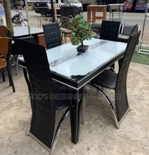 Modern 4 Seater Dining Table/Marble