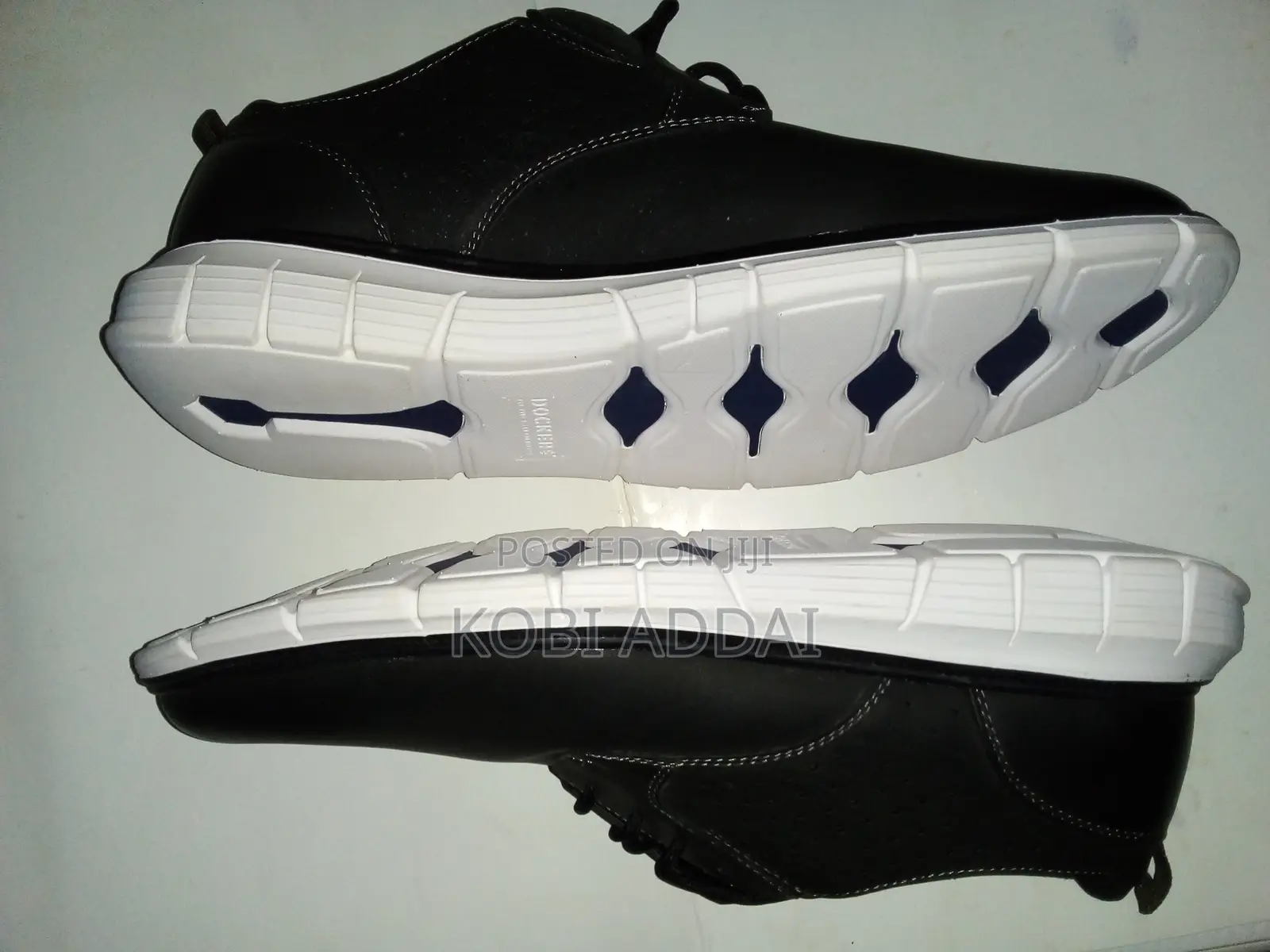 Casual Dress Shoes/Sneakers
