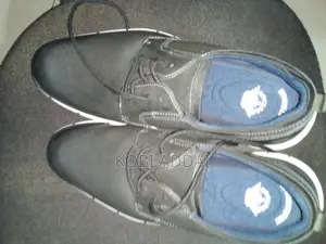 Casual Dress Shoes/Sneakers