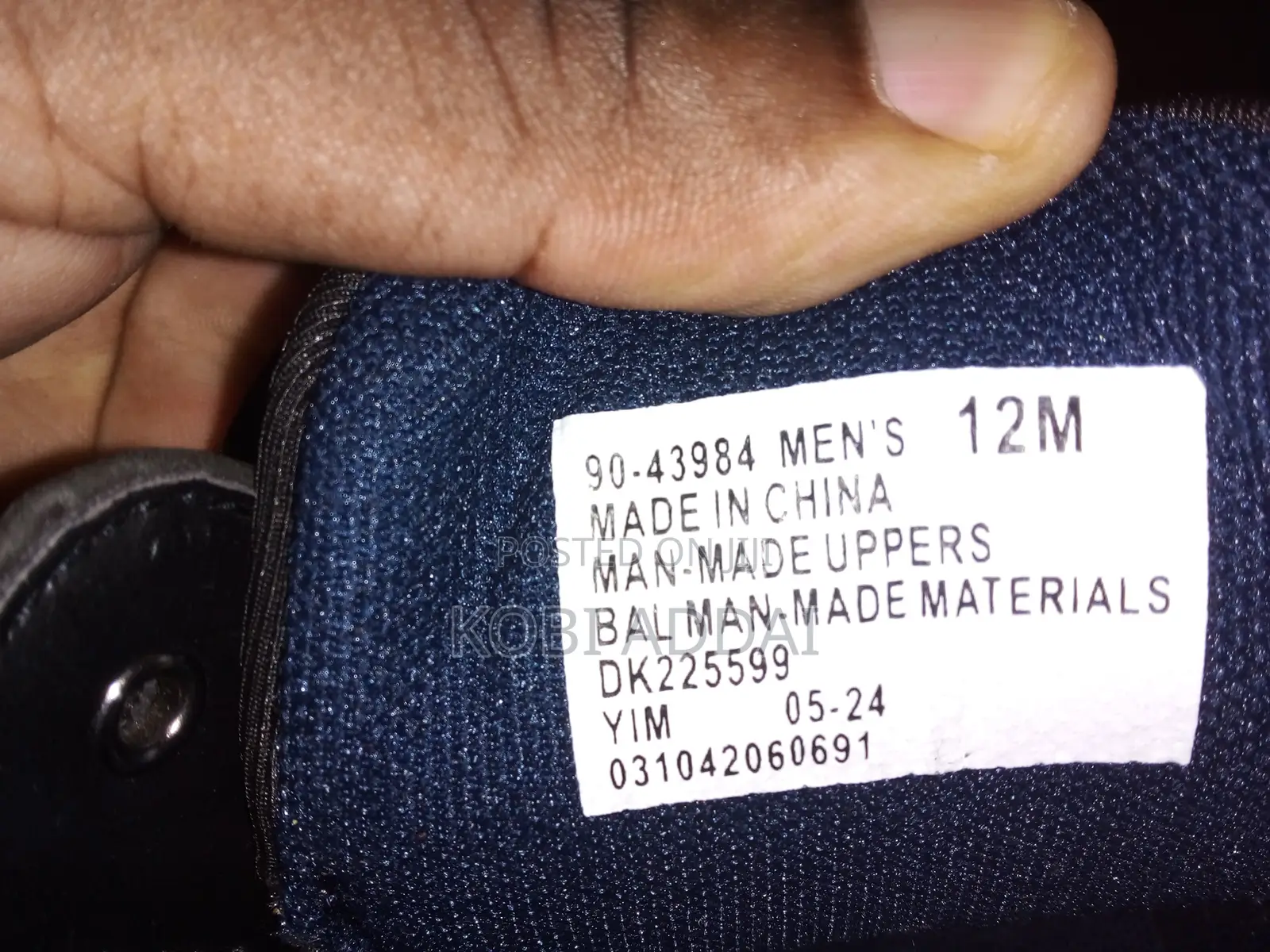 Casual Dress Shoes/Sneakers