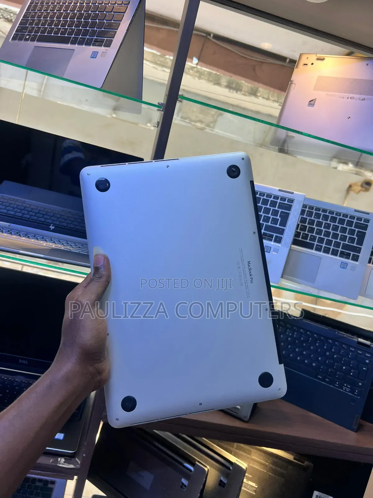 Laptop Apple MacBook Pro 2015 8GB Intel Core i5 SSD 256GB
