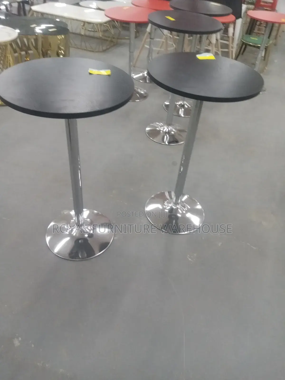 Authentic Bar Table for Multi-Purpose Usage