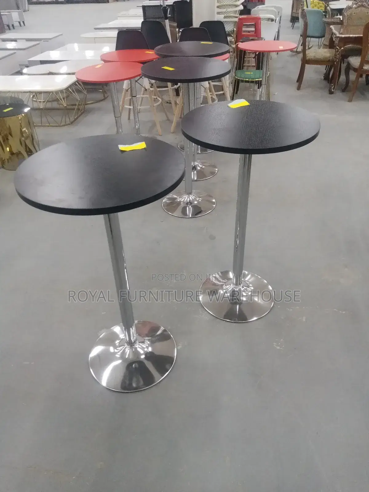 Authentic Bar Table for Multi-Purpose Usage
